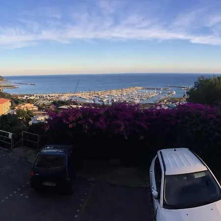 Aga&ale Seahome - Casa Con Vista Mare Imperia