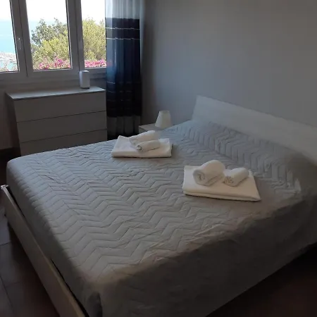Aga&ale Seahome - Casa Con Vista Mare Imperia