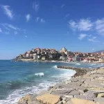 Apartman Aga&ale Seahome - Casa Con Vista Mare Imperia