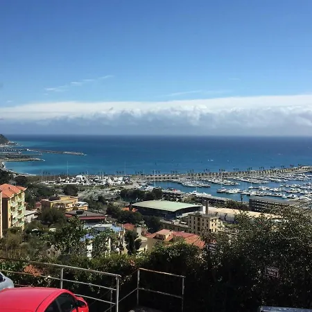 Aga&ale Seahome - Casa Con Vista Mare Appartement Imperia