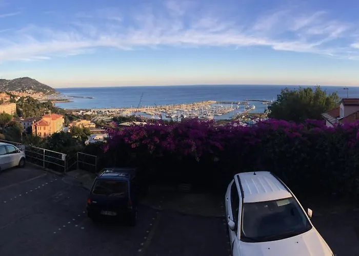 Aga&ale Seahome - Casa Con Vista Mare Imperia