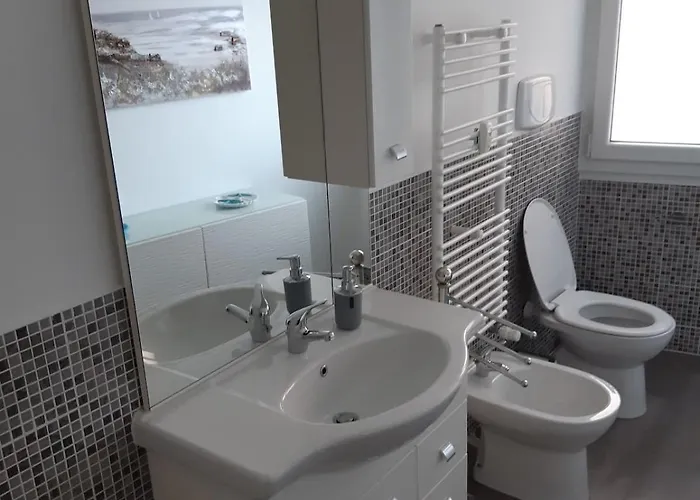 Aga&ale Seahome - Casa Con Vista Mare Imperia