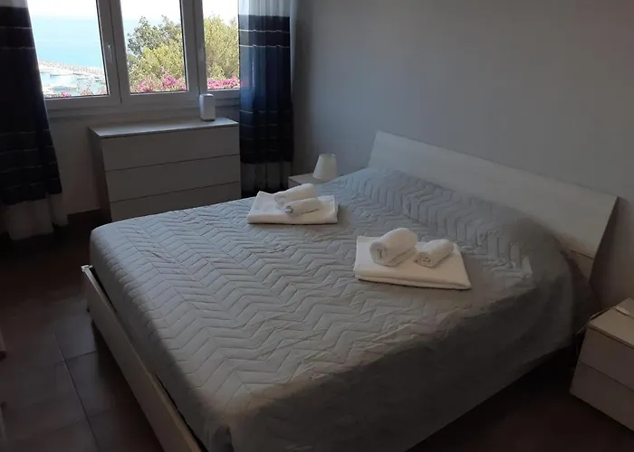 Aga&ale Seahome - Casa Con Vista Mare Imperia